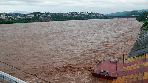 India warns Pakistan of looming Tawi floods amid tense ties