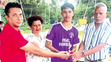 United Club Benaulim Edge Past Dados Boys in Tie-Breaker to Reach St John de Baptist Trophy Semi-Finals