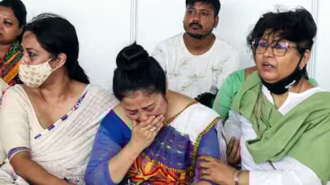 ‘Mayabini’ Fills the Air: Zubeen Garg’s Wife Garima Weeps at Final Farewell