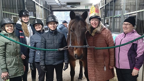 Ponisynttärit Vermon ravikoulu