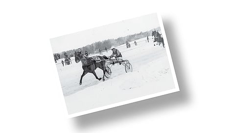 Kuva-arvoitus: Tiedätkö ketkä tässä kuvassa ovat?