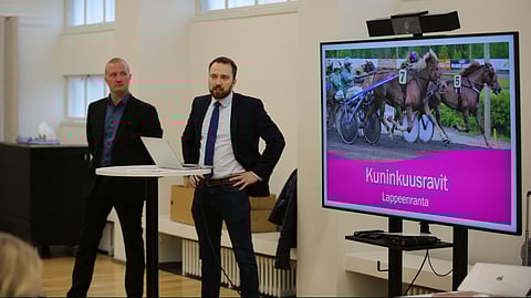 Teemu Keskitalo ja vt kaupunginjohtaja Tuomo Sallinen