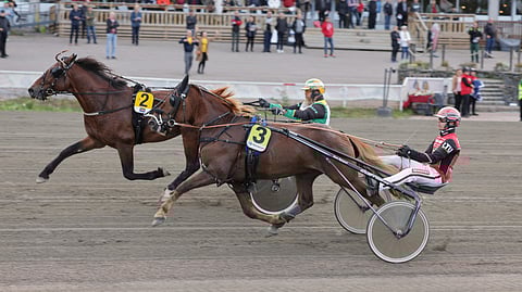 Landen Toivo (2) voitti nelivuotiskaudellaan Kriteriumin karsinnan vyöryttyään loppusuoralla ohi Alarik Huikean (3).