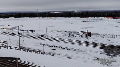 Tältä näytti Mäntyvaarassa maanantaina kello 15.