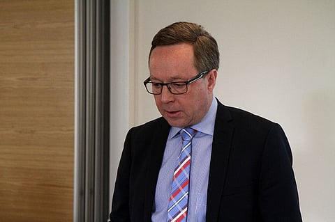 Mika Lintilä: Ruusuja ei ole luvassa