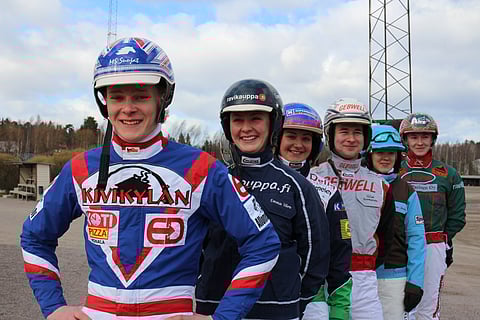 Salamakypärät nähdään tänään Vermossa.