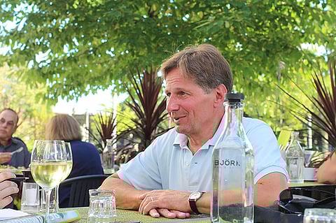 Jorma Kontio ohjastaa Finlandia-Ajossa Stefan Melanderin valmentamaa Volsteadia.