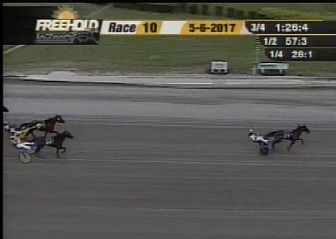 John Campbellin ohjastama Lord Cromwell moninkertaisti ansionsa Dexter Cupin voitolla.