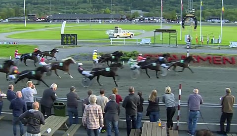 Henna Halmeen Langaard Siv kirii ykköseksi. Kuva: Rikstoto Direkt