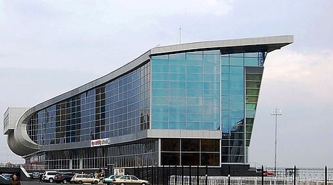 Ufan Ippodromin pääkatsomo on komea. (kuva: Oksana Buevitch/Ippodrom Akbuzat)