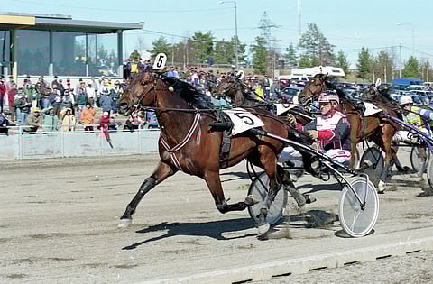 Go Get'm Kempin saavutuksiin kuuluu mm. kuvassa Markku Niemisen kanssa tuleva Number Onen voitto. Kuva Juhani Länsiluoto.