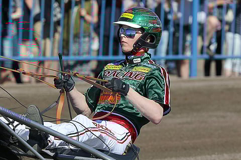 Jukka Torvisella oli makeat ohjat voittajan kyydissä.