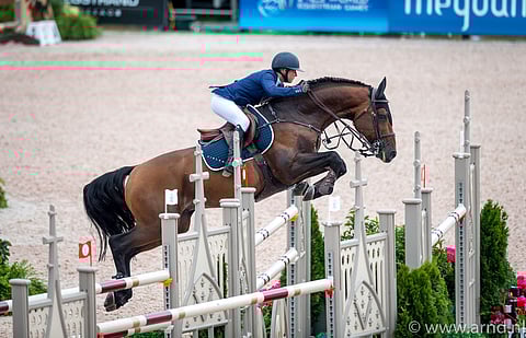 Juulia Jyläs ja Finishing Touch Wareslage.