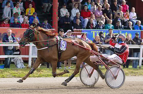 Kimmo Taipale tuuletti Jämsässä, kun R.R. Valssitar löi loppukiritaistelussa sitkeää vastarintaa tehneen Taruntuulen. Sävel-Taika oli kolmas.