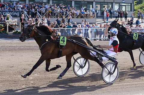 Nurmonen tuuletteli viime elokuussa Suomen mestaruuden voittaneen Next Directionin rattailla. Onko lauantaina taas aihetta juhlaan?