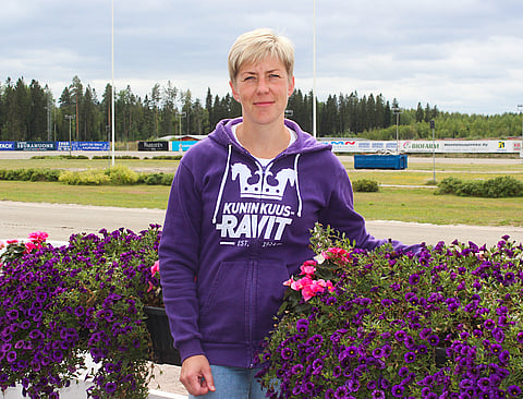 Suvi Louhelainen keskittyi viime vuodet Suomen Hippoksessa tapahtumien markkinointiin ja kehittämiseen. Kuva: Emma Willman.