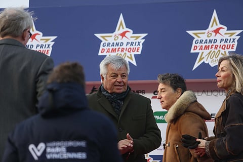 LeTrotin puheenjohtaja Jean-Pierre Barjon kertoo, että valtiovalta tuli apuun ja ravikilpailutoiminnalla on nyt rahaa toimia ainakin syyskuun loppuun astii.