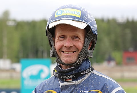 Juha Länsimäki luotsaa Allyhills Dreamia, joka on ideavihjeen varma.