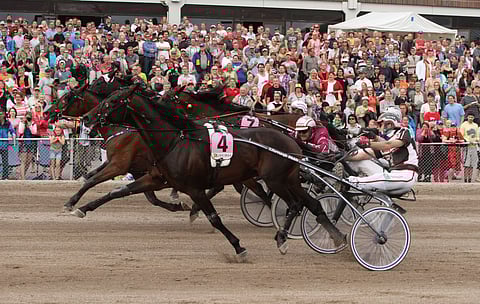 Vuonna 2013 Day Cruise ja Antti Teivainen voittivat Suur-Hollola-ajon kilpailuennätyksellä 12,2a ennen Aaron de Veluwea, Edward Alea ja Maxwell Maydayta. Kuva: Jarno Unkuri