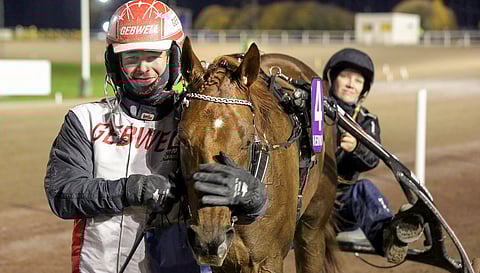 Iikka Nurmosen ja Look Completen elo on sopuisaa ja menestyksekästä.
