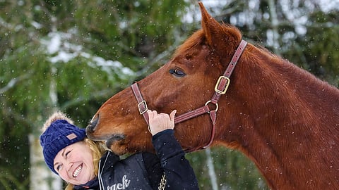 Mari Koikkalaisen ja Sorretun Voiman yhteistyö poiki kaudella 2020 huimat 15 voittoa.
