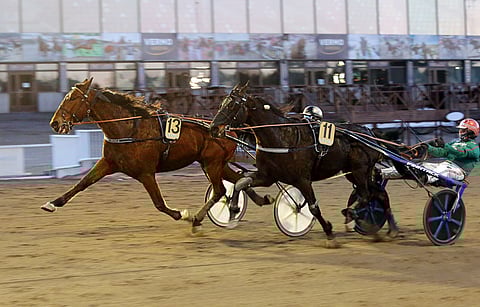 Uccio ohitti viimeisenä sisäpuolella vastaan otelleen Ava Di Emelinin.