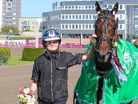 Arquana As ja hoitaja Miina Kinnunen. Kuva: Anu Leppänen