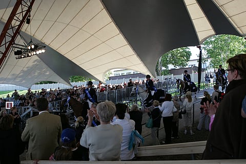 Haminassa on nähty hevosia ennenkin. Suomen joukkue voitti vuonna 2005 Nations Cupin osakilpailun Hamina Bastionissa.