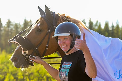 Sanna Loukusa Pärttylin kanssa kesällä.