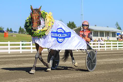 MAS Champia juhlittiin viime vuonna Suur-Hollola-ajon sankarina.