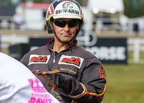 Harri Kotilainen pääsi juhlimaan Kuopiossa Curakaon rattailla.