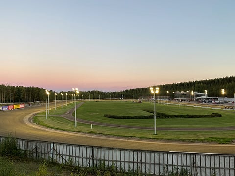 Koronapassi tarkistetaan Teivossa ravintolan sisätiloihin tulijoilta.