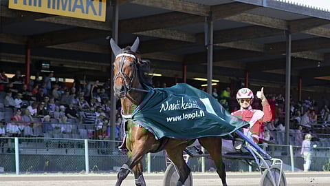 Myös tervakoskelaisen Beatboxerin uraa Aamuposti seurasi tarkasti. Beatboxer ja Jarmo Villanen olivat tuttu parivaljakko Riihimäellä.