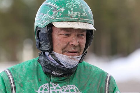 Niko Jokelan valmennettavat ovat kilpailleet tänä vuonna kolmesti. Careless Guy on tuonut talliin kaksi voittoa, ja perjantaina onnistui Xet Diablo.