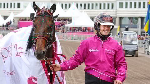 Mister F. Daag ja hoitaja Kim Hagoort karsintavoiton jälkeen.