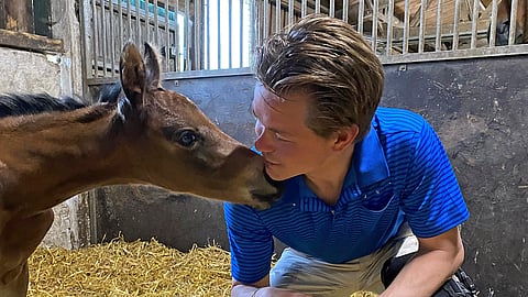 Duchess Desireen esikoisvarsan ja Elmo Jankarin ensimmäinen kohtaaminen 23.5.2022.