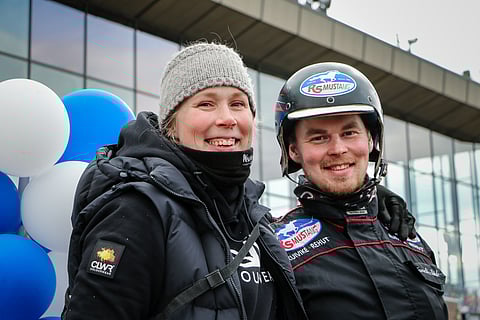 Jonna Irrin ja Taneli Säteen valmentamat hevoset ottivat kolme voittoa Uumajassa.