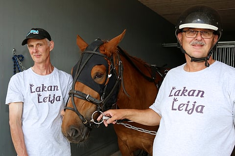 Mikko ja Erkki Tuomaala voivat kääntää Lakan Leijan kanssa katseet kohti Kouvolaa.