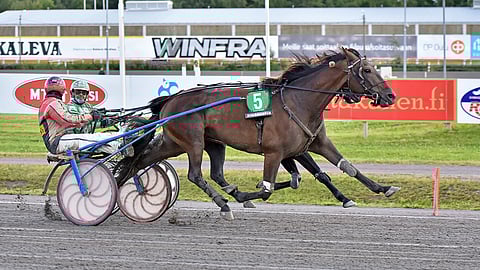 Tuomas Pakkanen narutteli Äimärautiolla kaksi Toto5-tolppaa.