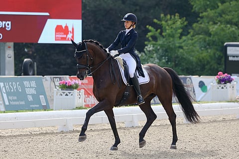 Anna Tallberg ja Grevens Zorro jäivät vararatsukoksi. Kuva Hagenista kesältä.