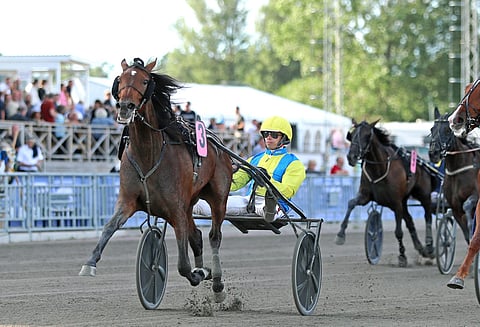 Dea Grif ja Santtu Raitala, Örebron ykköset.