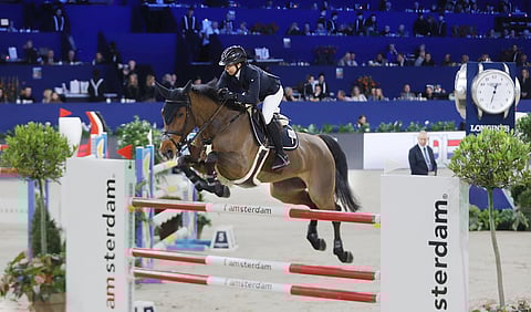 Noora Pentti ja Con Caya Amsterdamissa sunnuntaina perusradalla.