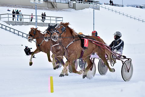 Aron Fritz juhli maaliskuussa Rovaniemen Toto75-päivänä.