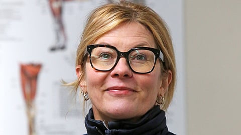 Heidi Kellokoski-Kiiskinen on eläinlääkäreiden kattojärjestön FEEVAn tuore puheenjohtaja.