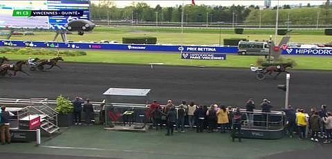 Näin ylivoimaisesti Sahara Jaeburn voittaa.