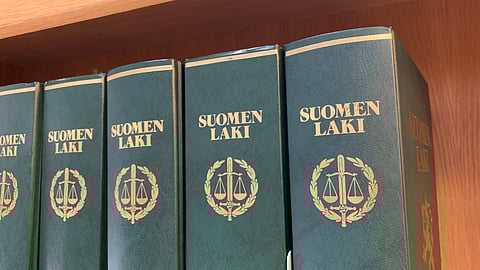 Nyt syytettynä oleva pariskunta hoiti Turun eläinsuojeluyhdistyksen omistamaa hevostallia keskeisellä paikalla Naantalin kaupungissa.