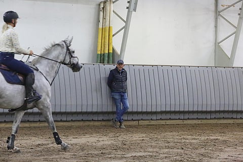 Nice and easy, sanoo Ad van de Wetering, mutta seuraa jokaista askelta haukankatseellaan, että harjoitukset myös pysyvät mukavan letkeinä.