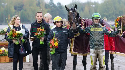 Kauden neljännen kilpailunsa juossut Marier Mili ja taustavoimat. Ykkössija oli 42 000 euron arvoinen.