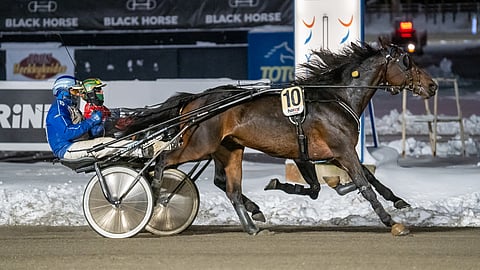 Nu Del kurotti johtaneesta Top Class Kempistä ohi.