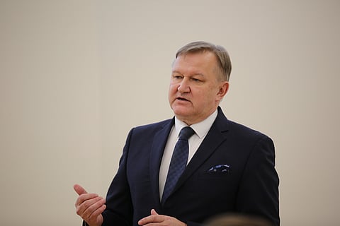 Rahapelaamisen lisenssijärjestelmään valmistautuminen työllistää Hippoksen virkamies- ja luottamusmiesjohtoa kovasti jo nyt, Suomen Hippoksen puheenjohtaja Antti Lehtisalo kertoo.